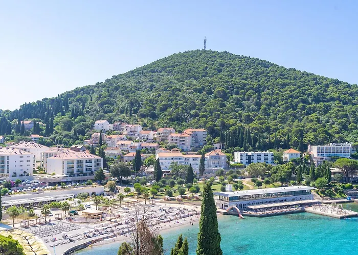 Unique Treasure Ragusa